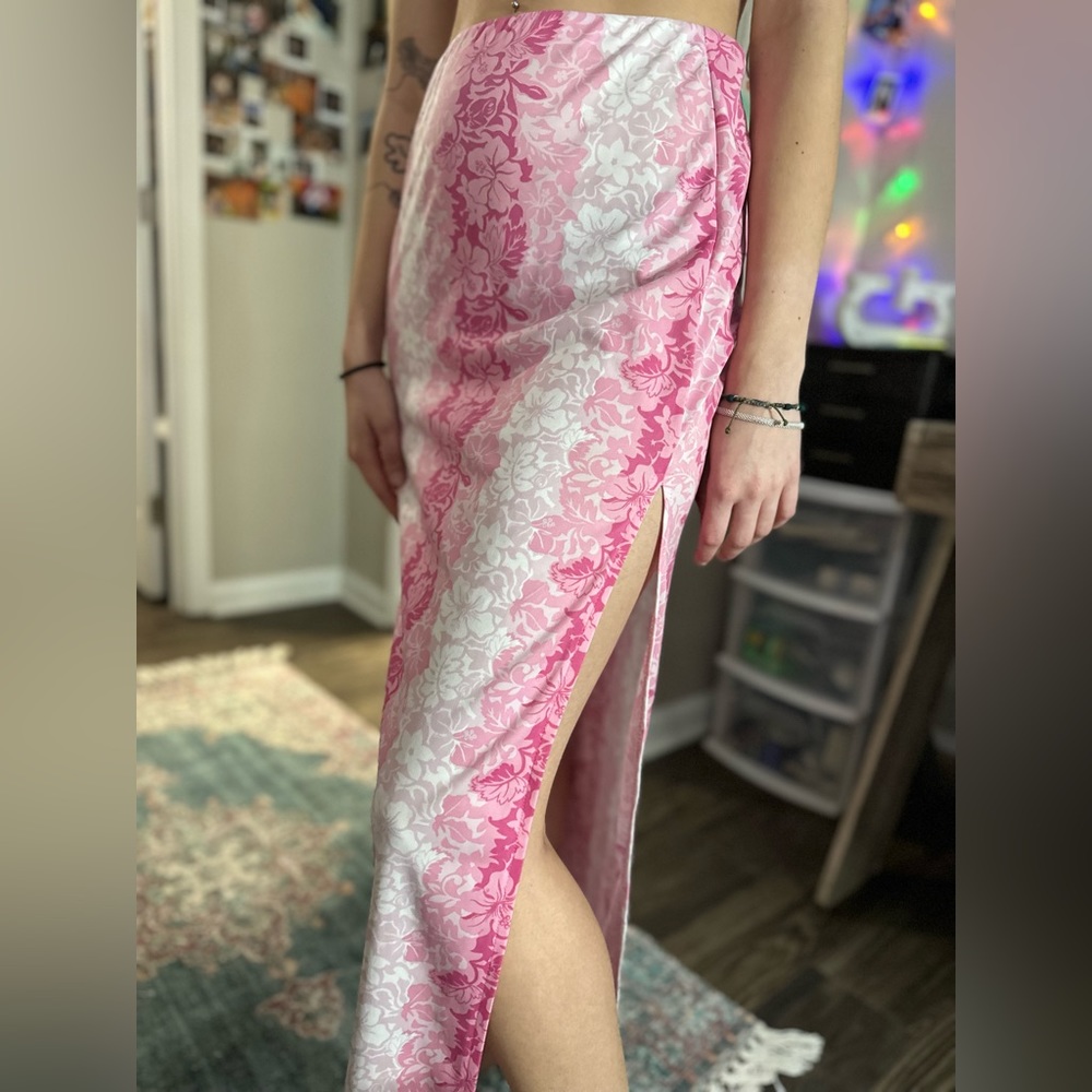 Pink long skirt
